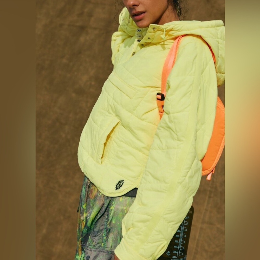 Free People Movement Pippa Packable Puffer in Sour Citrus Size XS NWT - Picture 4 of 5